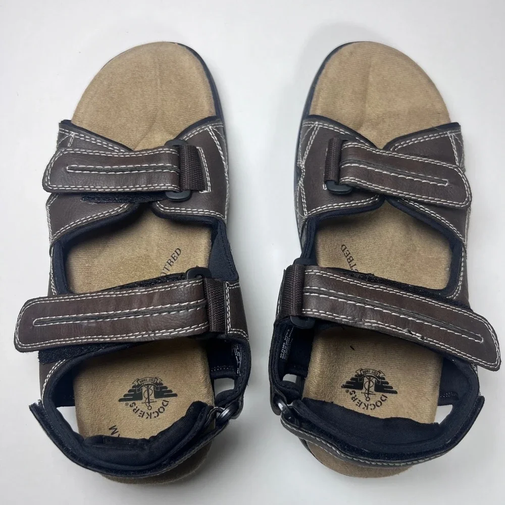 Dockers Mens 7M Brown Memory Foam Fisherman Sandals